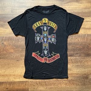 Distressed Guns n Roses Band Tee, Black, Small
